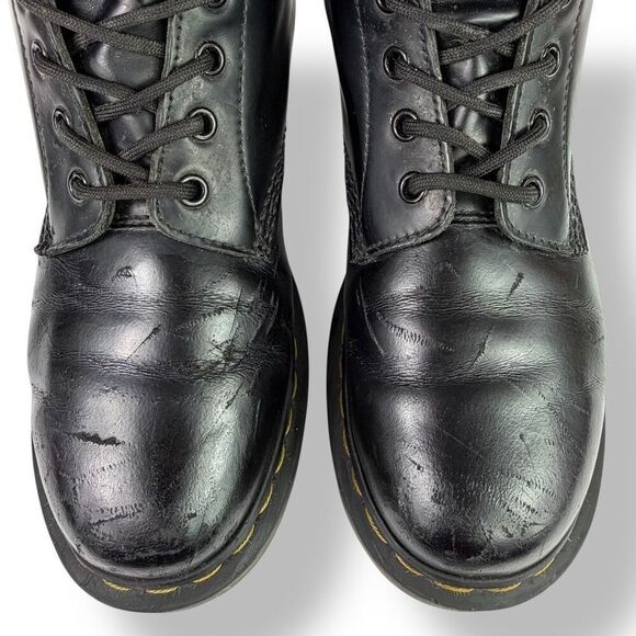 Dr. Martens Doc 1460 Smooth Black Leather Lace Up 8 Eye Boots Women’s 39 / 8 - Picture 8 of 12